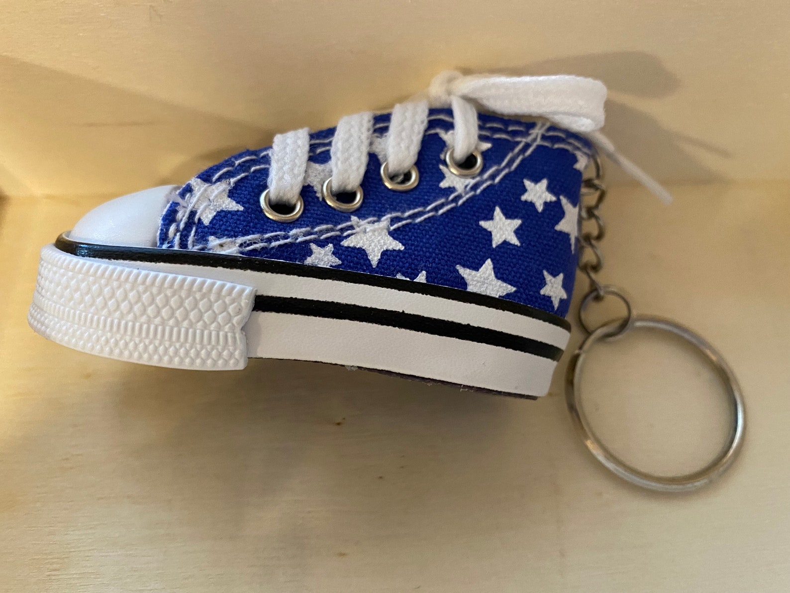 Converse key chains mini converse keychain shoe keychain Etsy