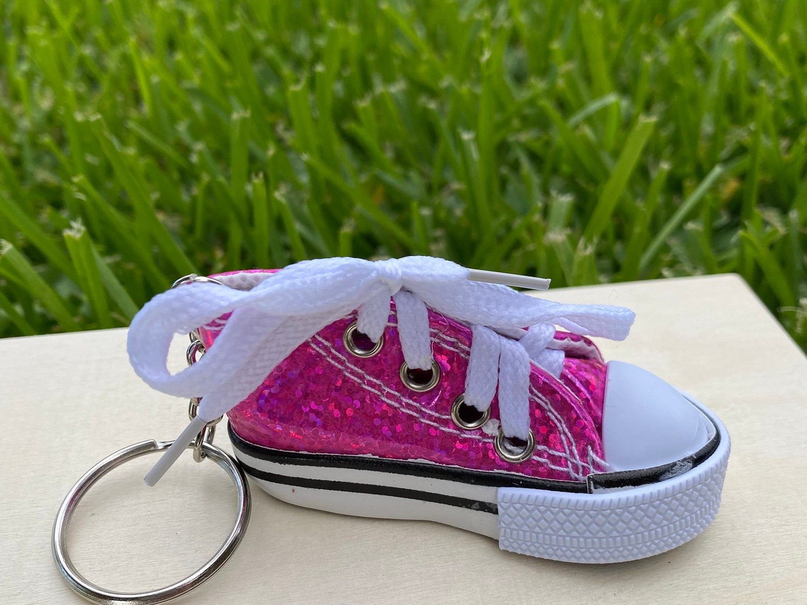 Converse key chains mini converse keychain shoe keychain Etsy