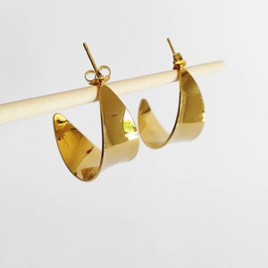 flat gold hoops/C hoop earrings/Chunky gold hoops