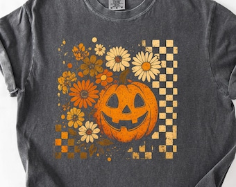 Comfort Colors® Retro Floral Checkered Pumpkin Shirt, Cute Autumn Halloween Tee, Pumpkin vintage Shirt, Cute Fall Sweatshirt, HA52