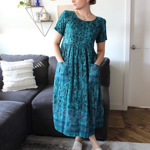 mal malloy black dress Molly Mallory | Dresses | Molly Mallory Black Velvet Dress