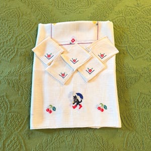 Vintage Embroidered Cross Stitch Tablecloth & Napkins image 1