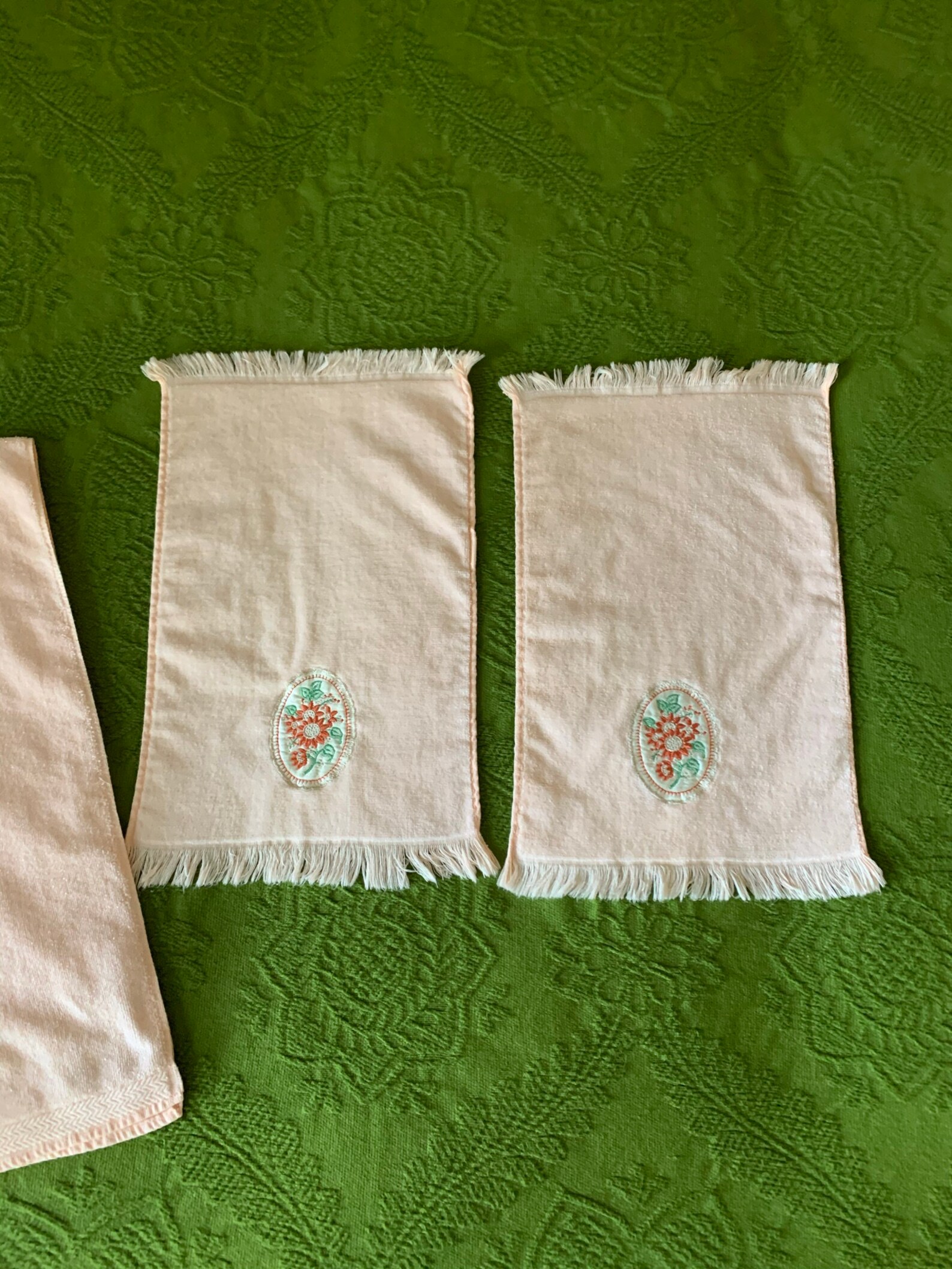 Vintage Set of Fieldcrest Embroidered Towels Etsy