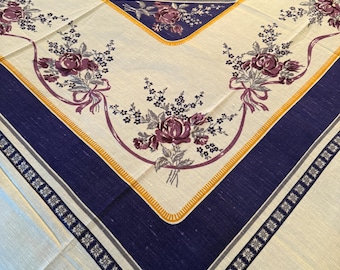 Vintage 60’s Linen Tablecloth