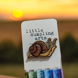 Snail Pin