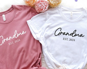 Promoted to Grandma T-Shirt: Pregnancy Announcement Gift