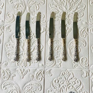 Vintage knife set of six/ Nils Johan knives/ stainless steel/ flower pattern/ Amsterdam series/ Sweden