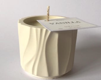 Jesmonite Candle Made With Natural Soy Wax | This Luxury Scented Candle Is The Perfect Unique Gift For Her Or Gift For Him | Home Decor