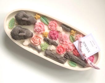 Jesmonite Candle Made With Natural Soy Wax | This Luxury Scented Candle Is The Perfect Unique Gift For Her Or Gift For Him | Home Decor