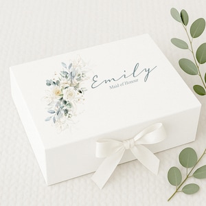 Personalised White Bouquet Bridesmaid Proposal Gift Box | Wedding Day | Bride| Flower Girl | Wedding Favour | Magnetic Box | Maid of Honour