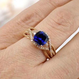 Cushion Cut Blue Sapphire Engagement Ring For Her Vintage Wedding Ring 14k Gold Blue Sapphire Art Deco Bridal Ring Unique Blue Gemstone Ring