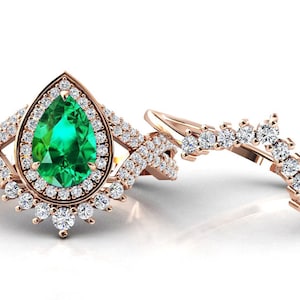 Vintage Emerald Engagement Ring Set Pear Cut Emerald Wedding Ring Set Art Deco Bridal Ring Set Unique Anniversary Ring Set For Women