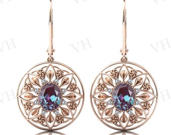 Pendientes de alejandrita antiguos para mujeres Art Deco Pendientes de boda de estilo floral Aretes de forma ovalada vintage Regalo de aniversario único para mujeres