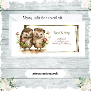 Personalisierte Geschenkkarte und Umschlag, Geld Geldbörse, niedliches Igel Paar feiert stilvoll, Karte für Geldgeschenk, Ticket, Gutschein