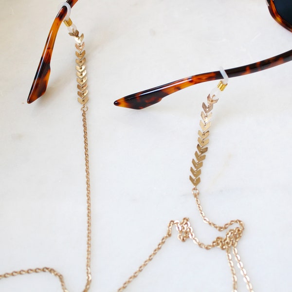 Golden leaf Sunglasses chain, face Mask. Gold mask chain,sunglasses chain necklace. Boho subtle sunglasses chain.sophisticated glasses chain