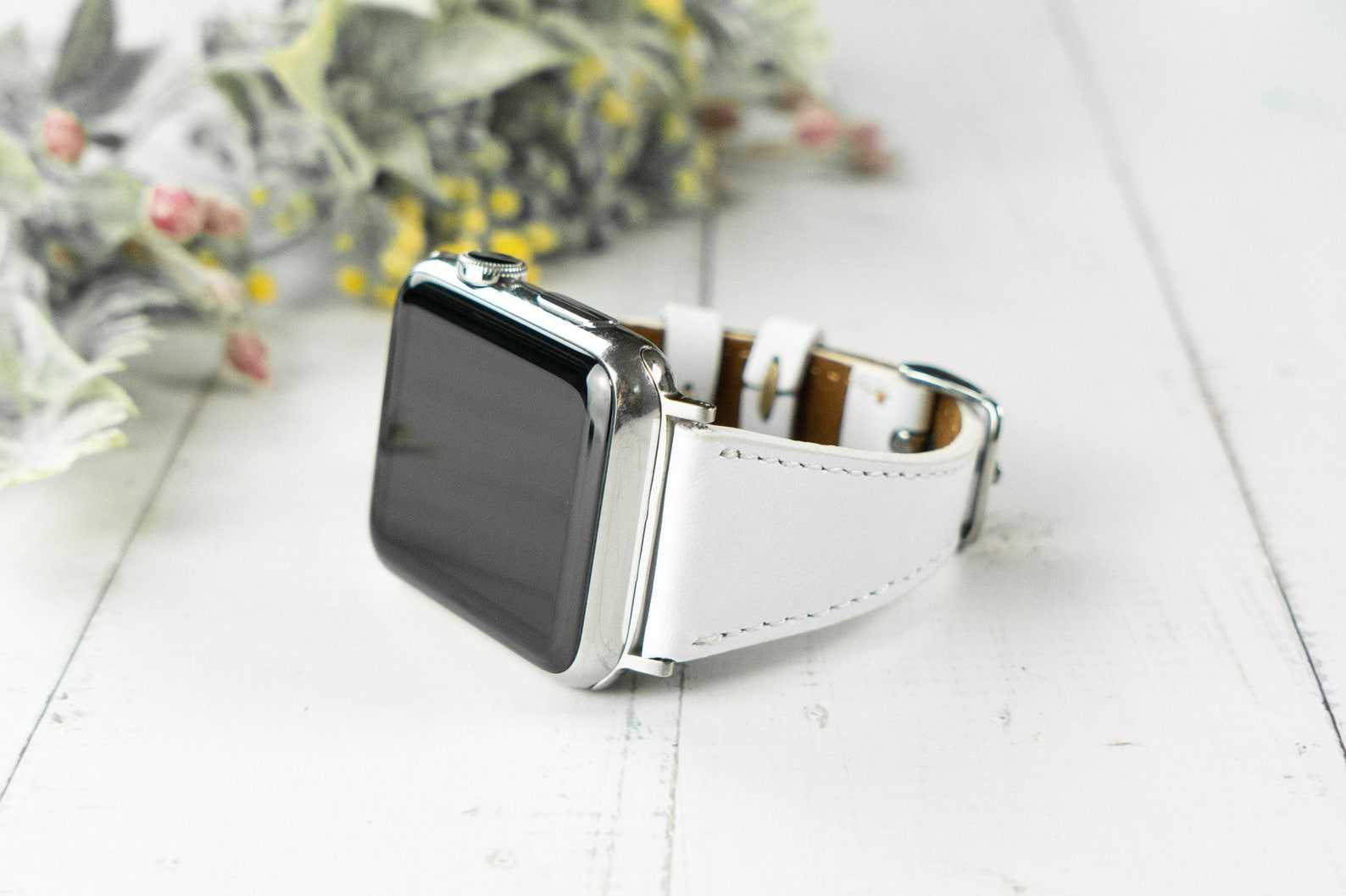apple watch band white 38mm