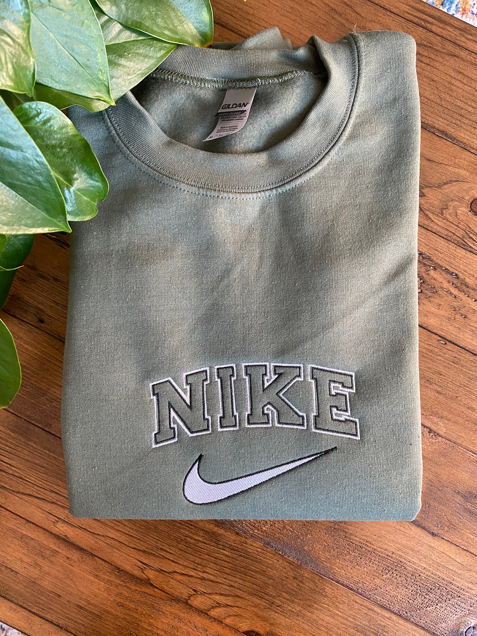 custom vintage nike sweatshirt