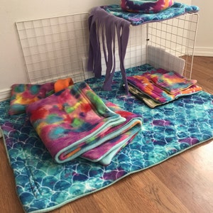 2x4 Anti Pill fleece cage liner for small pets- guinea pigs