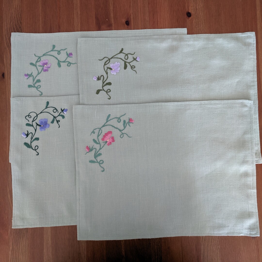Handembroidered Placemats Set of 4 16 X 12 Etsy UK