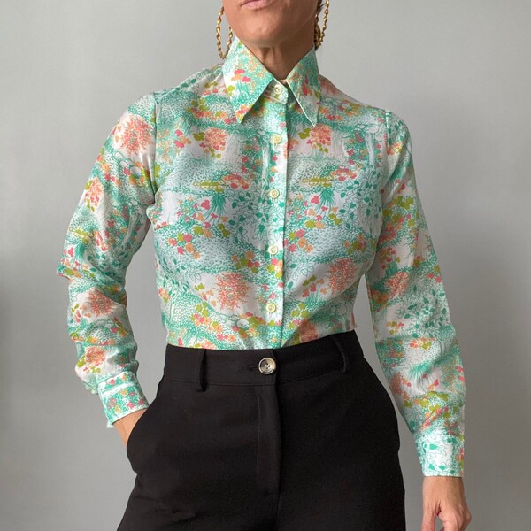 Vintage 1970’s Floral Dagger Collar Shirt