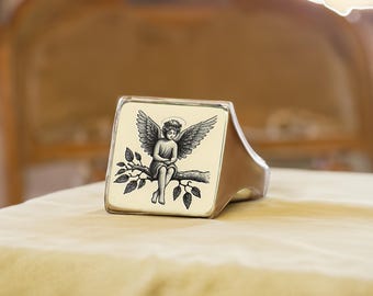 Anillo de sello de oro con ángel grabado · Anillo de ángel de oro de 14k · Anillo cuadrado · Anillo de ángel personalizado · Anillo de Cupido