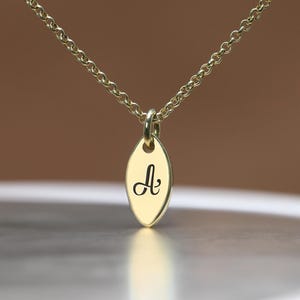 Collar vintage de oro de 14 quilates · Collar con colgante de marquesa · Collar con letras elegantes · Collar bonito