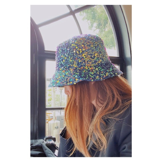 ALEXIA STAM  Paper Bucket Hat 美品 ALEXIA STAM（アリシアスタン）の「Raffia Bucket Hat /ラフィア