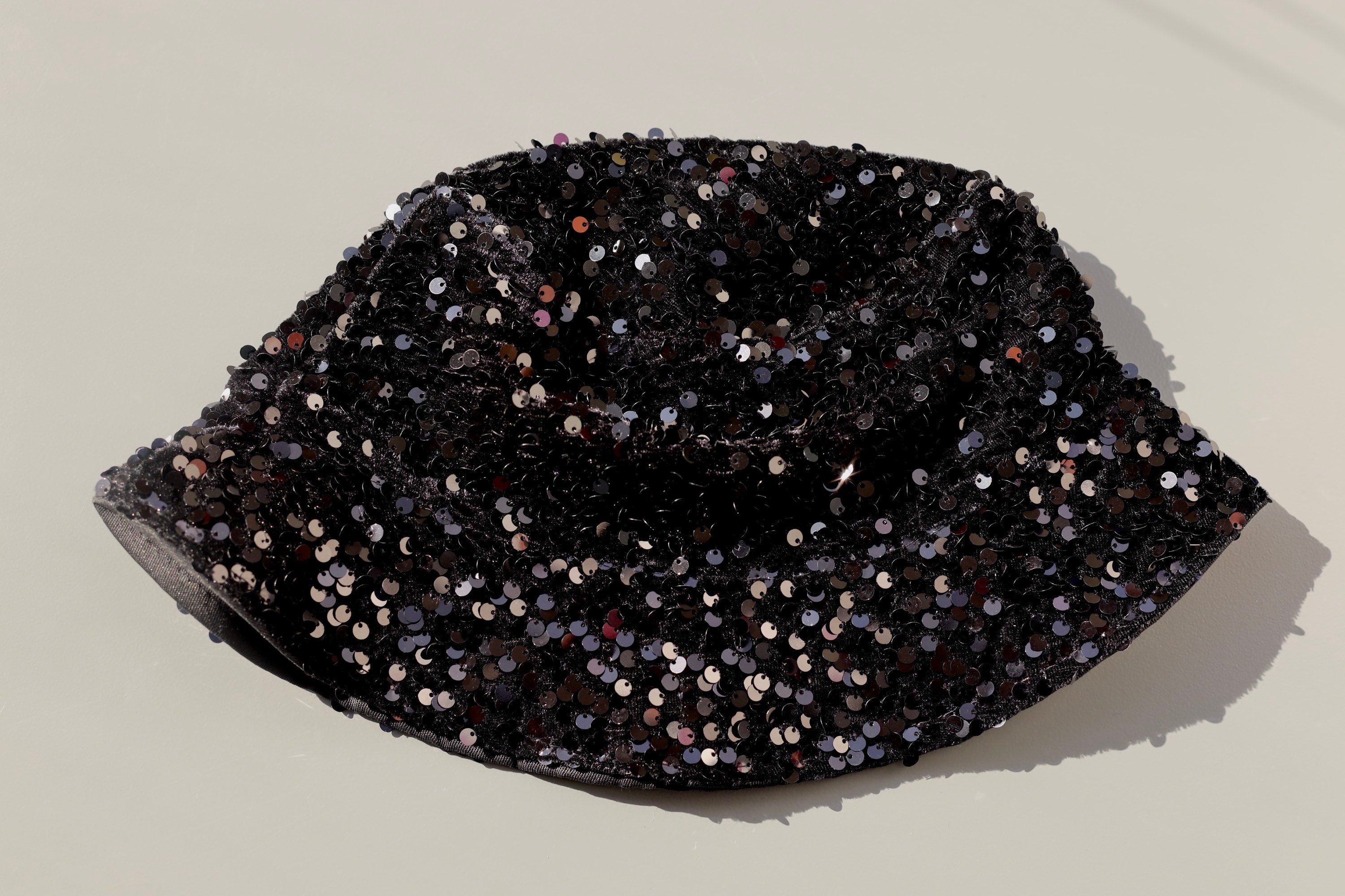 ?2-Hats reversible sequin Glitter Sequin Bucket Hat: Reversible Double-sided Fashion  main image 4
