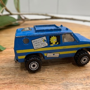 Hot Wheels 1990 The Simpson’s Family Camper Baja Breaker Scene Machines