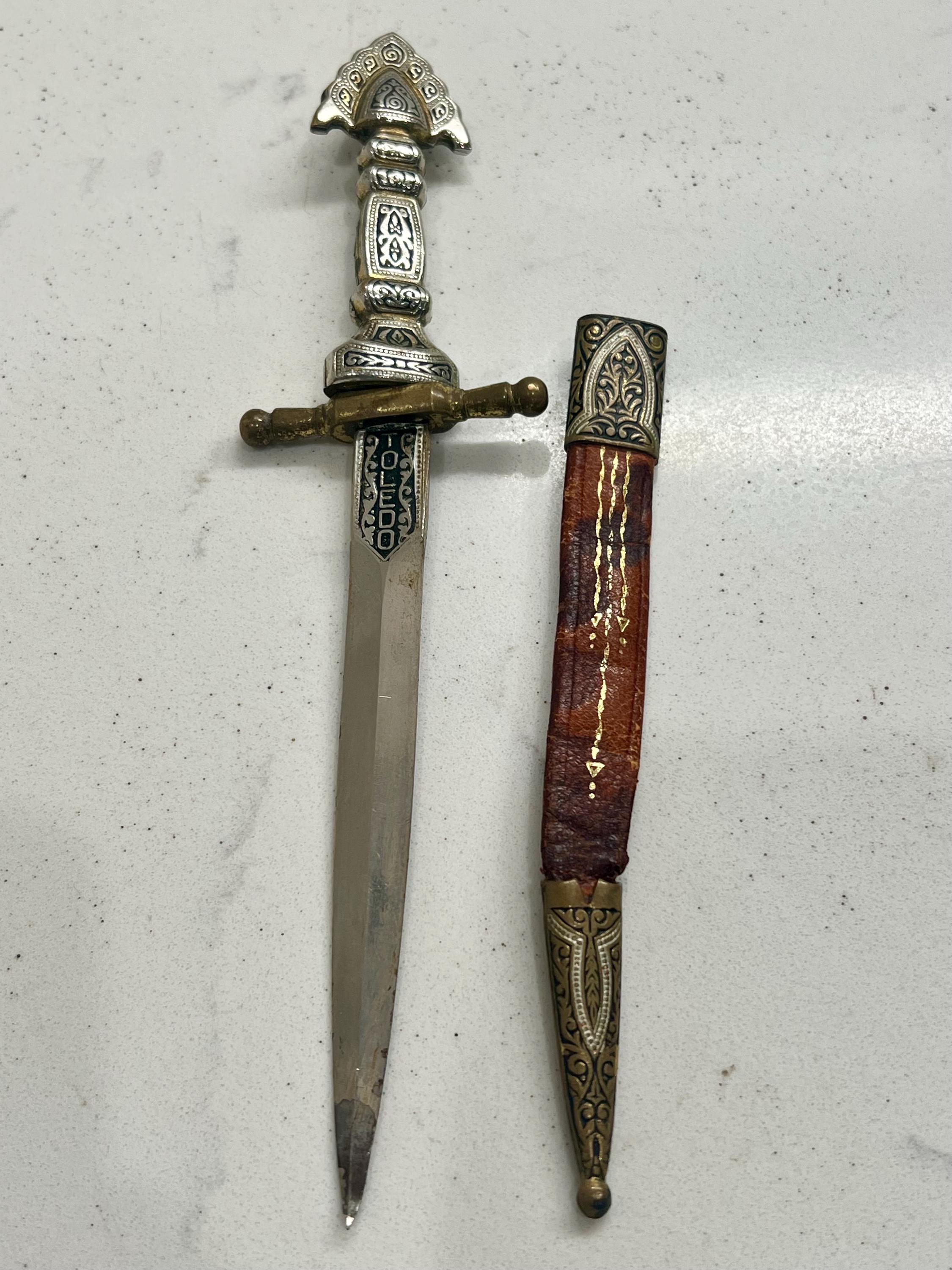 Spanish Dagger - Etsy Singapore