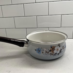 Johann Haviland Crowning Fashion Porcelain Enamel Spring Bouquet 1.5 Quart Saucepan | Vintage Oven to Table Cookware