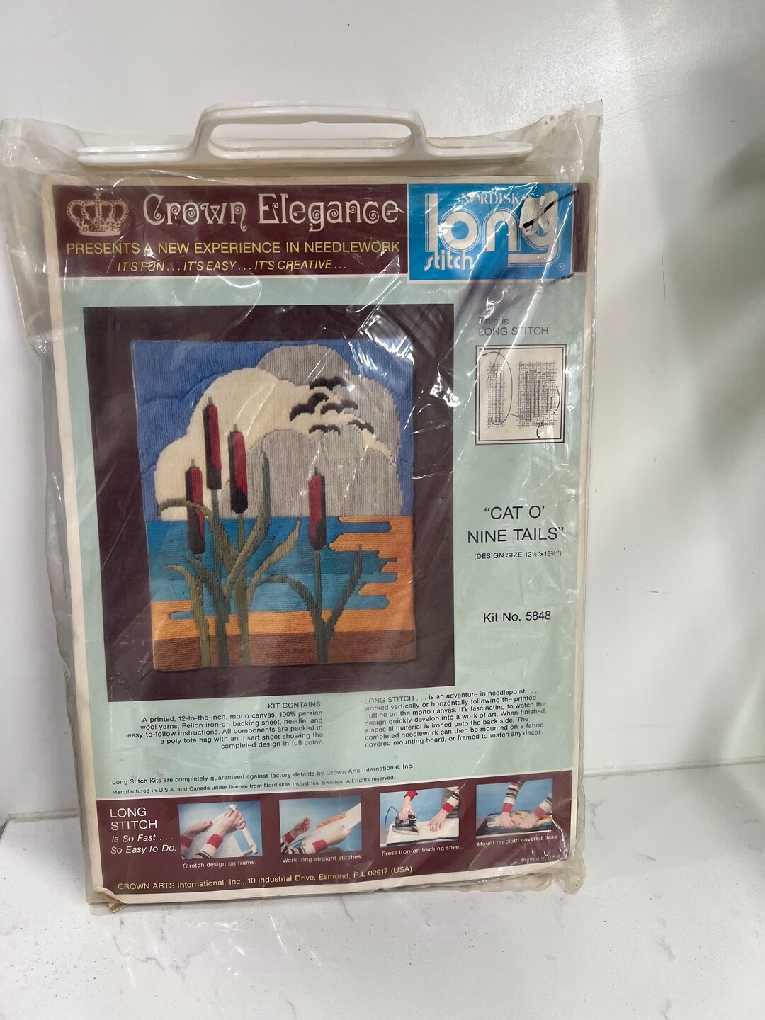 Kit Broderie Longstitch AVALON – Monarch – Avions – Complet (ouvert Pour Vérif)