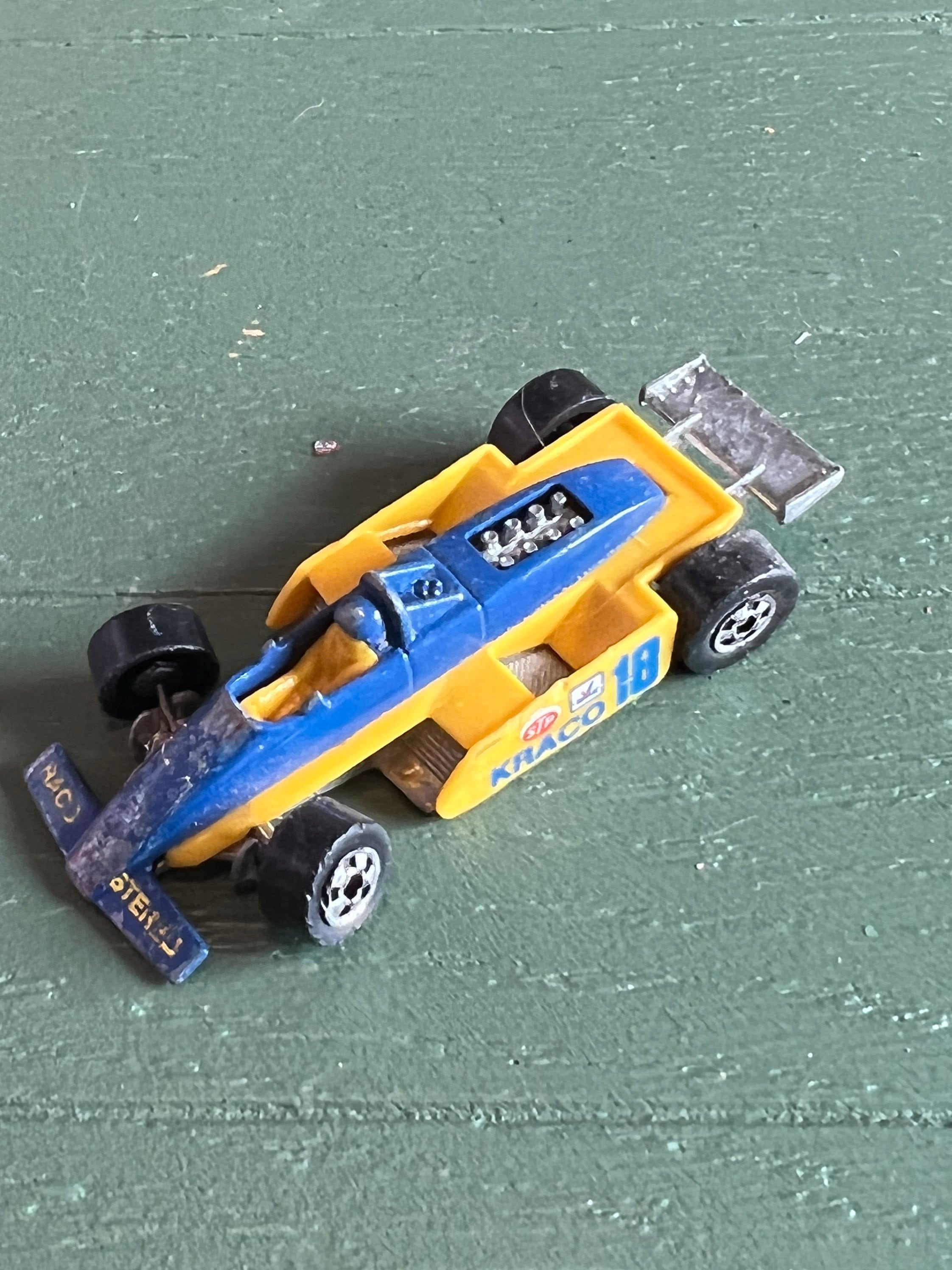1982 Hot Wheels Blue & Yellow #18 Kraco Sterno Thunderstreak Indy