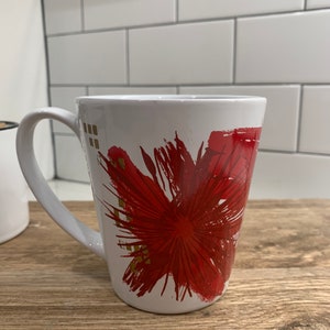 Starbucks Coffee Cup 11 oz Red Starburst 2014