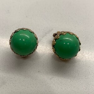 Green and Gold Round Vintage Clip on Earrings - Etsy