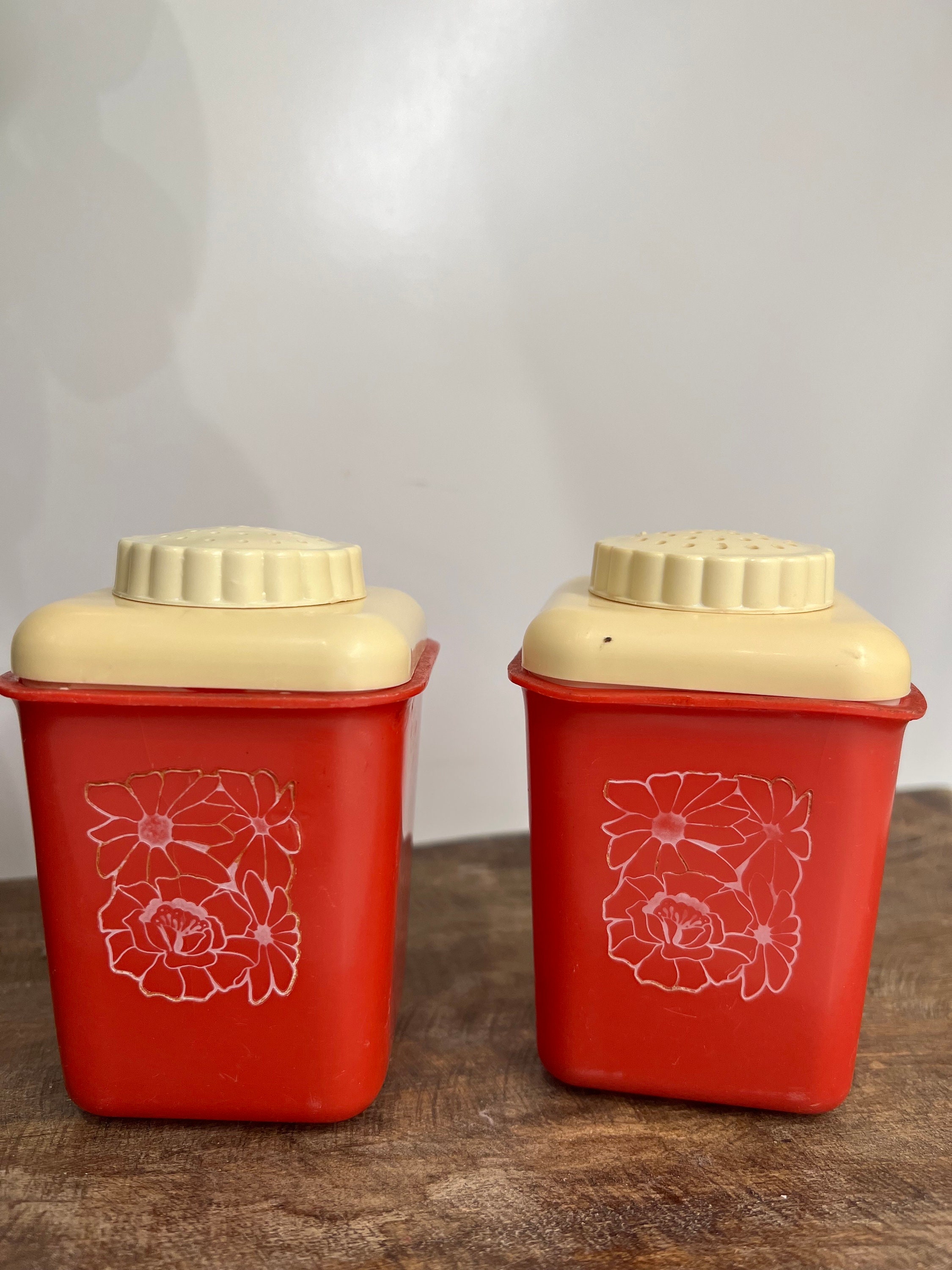 アメリカン ビンテージ プラスチック キャニスター レトロ レッド 赤