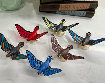 CHOICE Vintage Suction Birds Home Decor | Bird Lovers Window Suctions