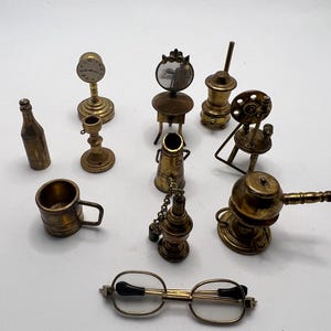 Vintage Brass Miniature Collection Mini Doll House Furniture Kitchen Household Decor