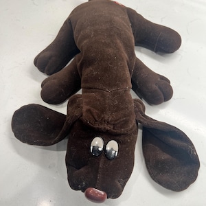 Dark Brown Vintage 1980s Pound Puppies Classics Collection Stuffed Animal Toy