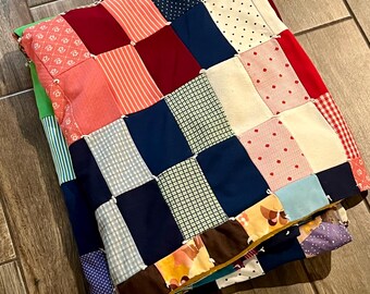 Vintage Patchwork Quilt Handmade 69x89” Colorful Polyblend Patch Fabric