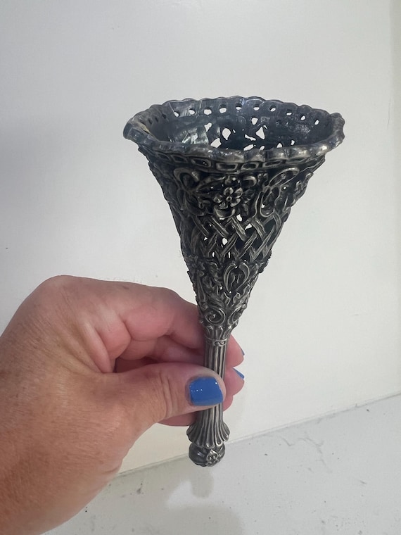 Victorian Silver Tussie Mussie Posy Holder Ornate Metal Floral Bouquet Wedding