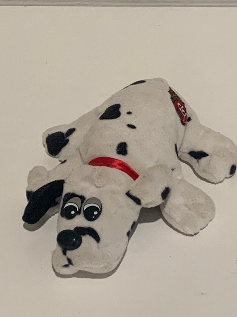 LOT 1980s Small Vintage Pound Puppy Stuffed Animal Pound Etsy