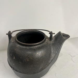 Vintage antike Gusseisen # 7 Teekanne / Teekessel Pot mit Griff