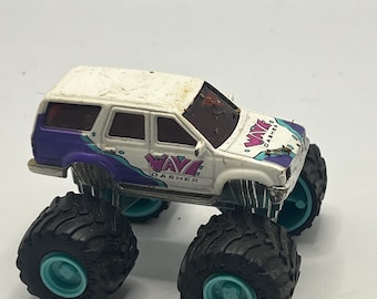 Wave Dasher Vintage 1991 Road Champs Monster Truck Vehicle