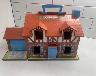 Vintage 1986 Fisher Price Little People Brown Tudor House 952 Made in the USA