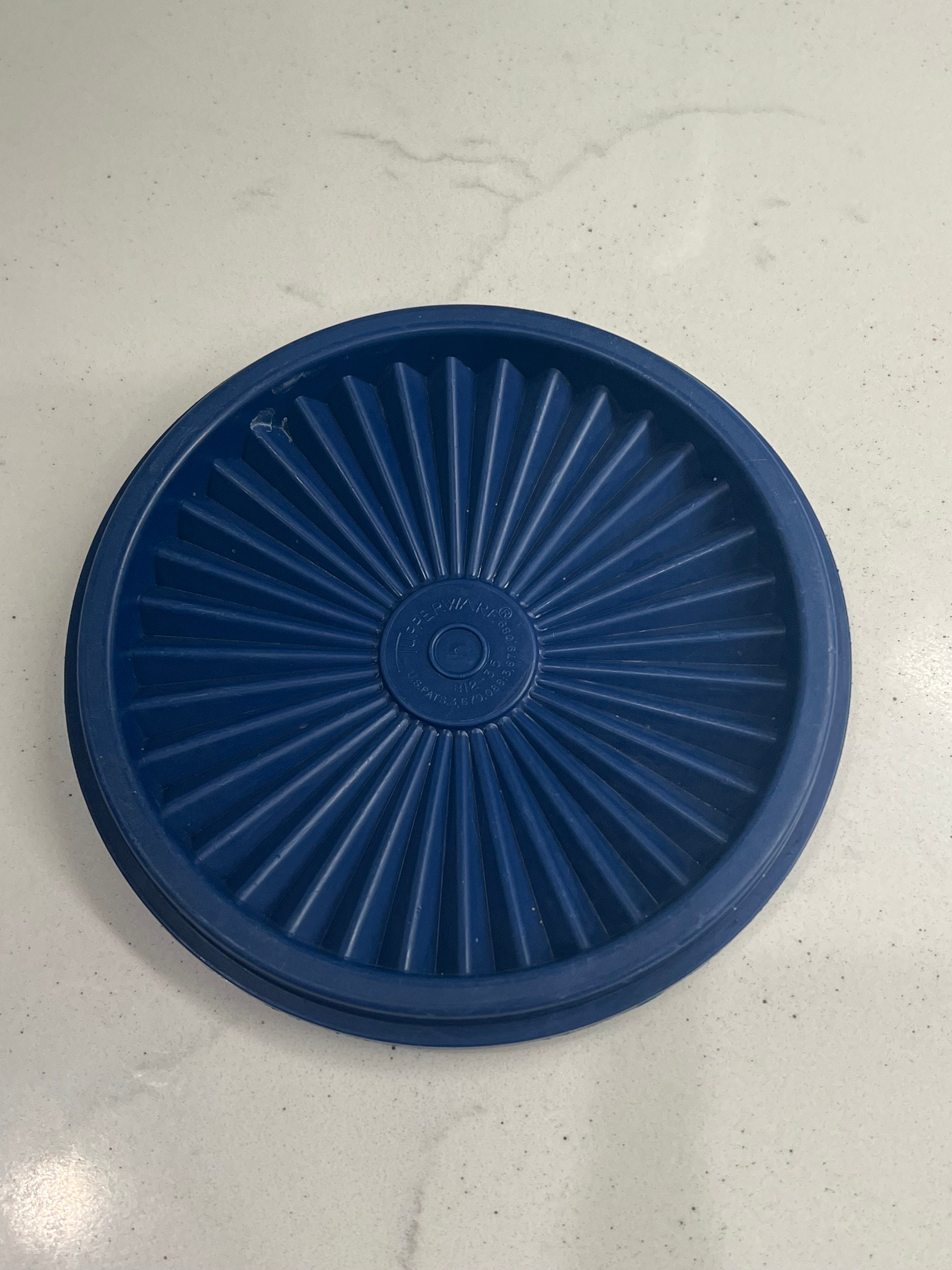 Tupperware Cereal/Salad Bowls Butterfly Tabs& Lids Blue #2415