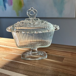 Vintage Mid Century Indiana Clear Glass Lidded Candy Dish