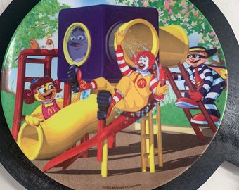 CHOICE Ronald McDonald Vintage 1977 Melamine Dinner Plate | McDonalds 2004 Sun Coast Plastic Plate