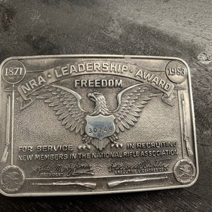 Hebilla de cinturón de plata del Premio al Liderazgo de la NRA 1871-1983 Asociación Nacional del Rifle Eagle