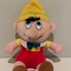 1980s Vintage Disney Pinocchio Plush Stuffed Toy